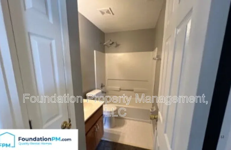 7063 Beringer Dr S — Photo 16
