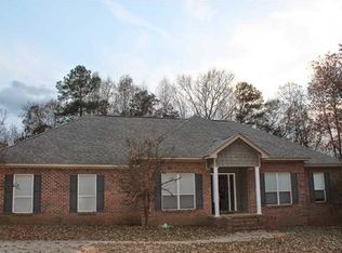 1125 Old Ware Rd, Wetumpka, AL 36093