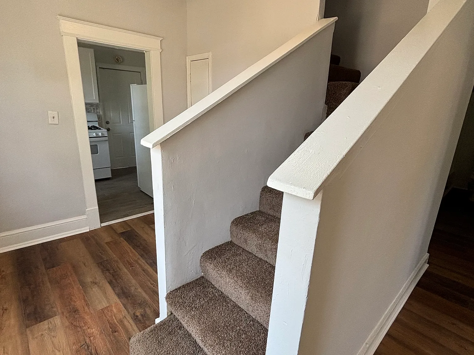 4 bed, 1300 sqft, $2,995 — Photo 4