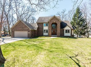 2786 Hillcrest Dr, Pinckney, MI