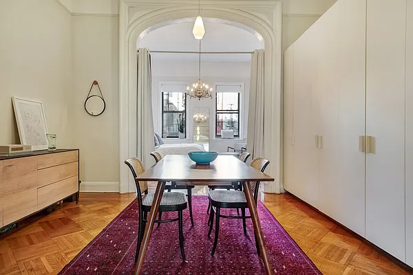 Rented by Twyford Real Estate | media 5