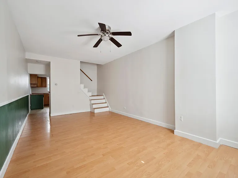 2345 E Harold St — Photo 13