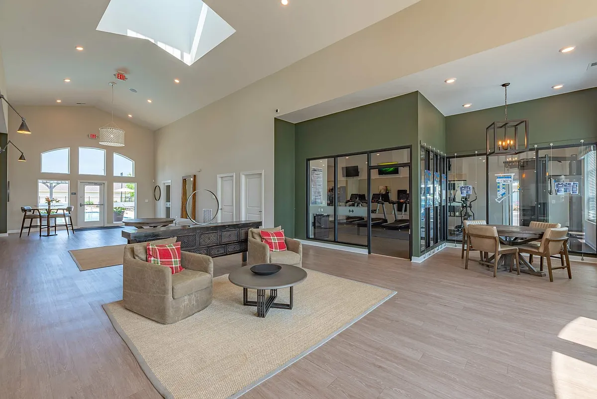 Resident Lounge - Dixon House