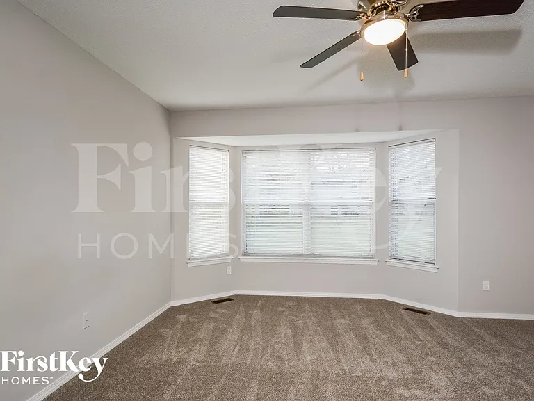 457 Oak Glen Dr — Photo 9