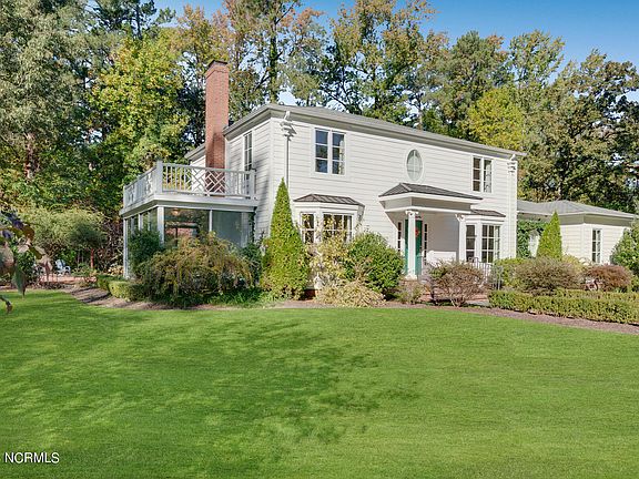 2nd image of 101 Dogwood Drive