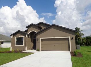 3929 Agualinda Blvd, Cape Coral, FL 33914