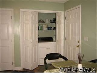 4th image of 3722 Wright Dr