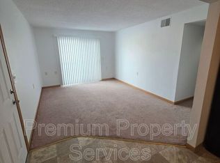 435 Willis Ave, Rochelle, IL 61068