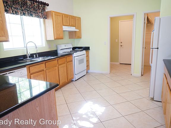 2nd image of 5404 Lochmor Ave