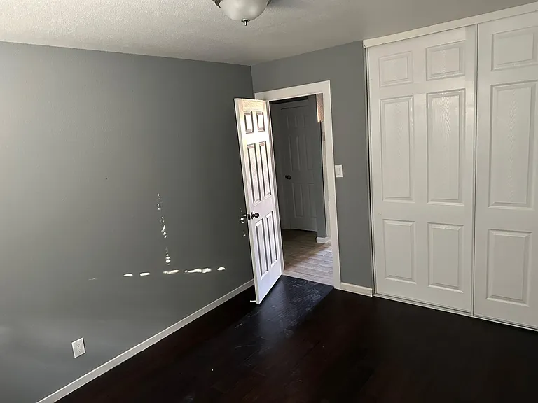 841 Washington St #3 — Photo 9