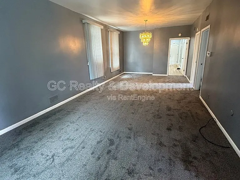 2304 N Monitor Ave #3 — Photo 3