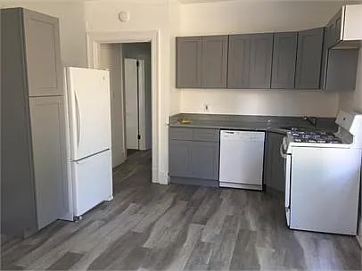 209-211 Platt Ave #209-1 — Photo 5