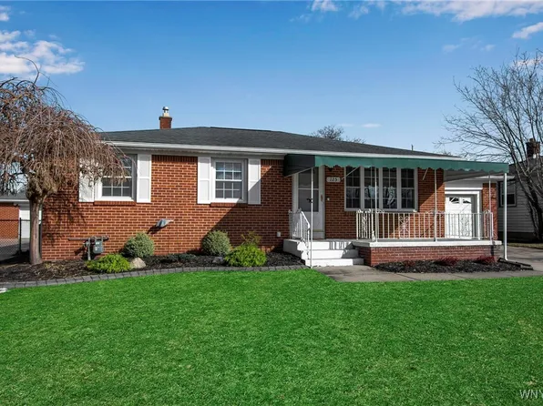 125 Shawnee Pl, Buffalo, NY 14224