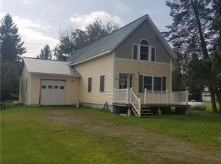 13 Marston St E, Jackman, ME 04945