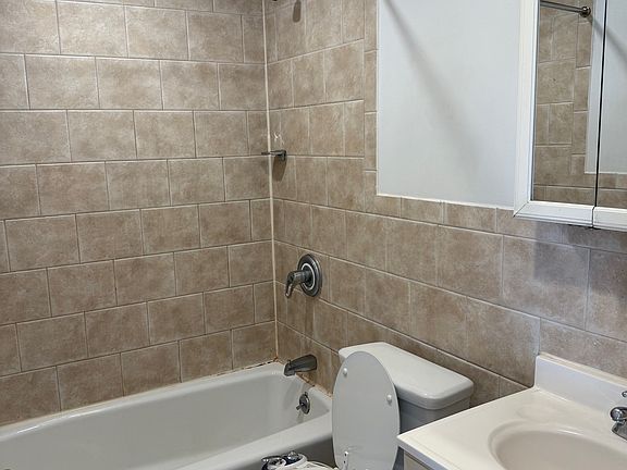 5th image of 4011 23rd Ave APT 2F