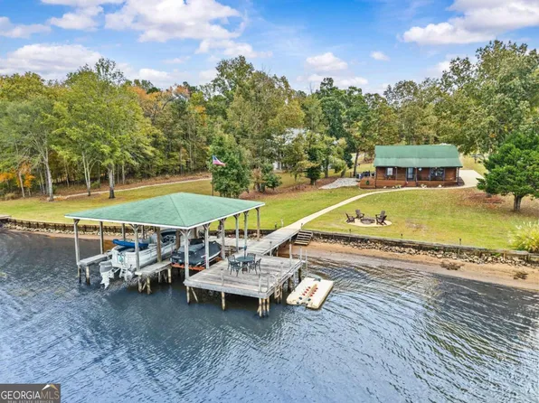 851 Jamesway Dr, Sparta, GA 31087