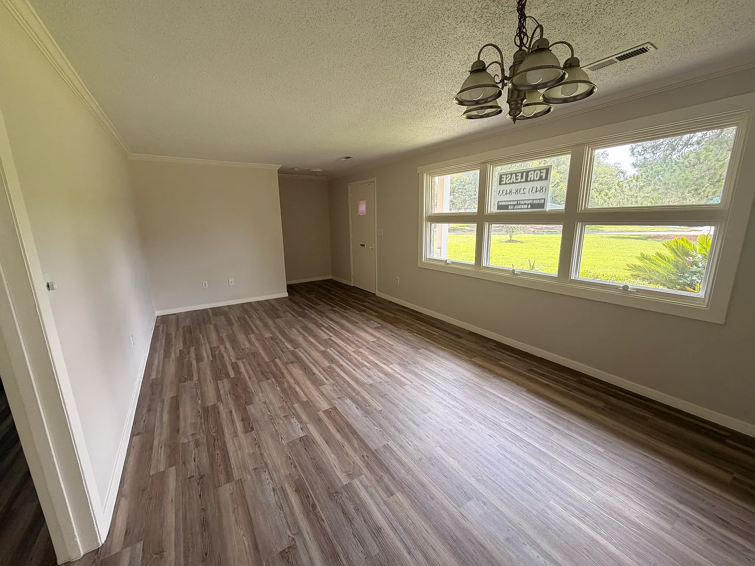 2 bed, 1038 sqft, $1,500 — Photo 2