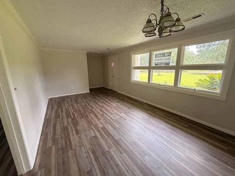 866 Pampas Dr #866 — Photo 2