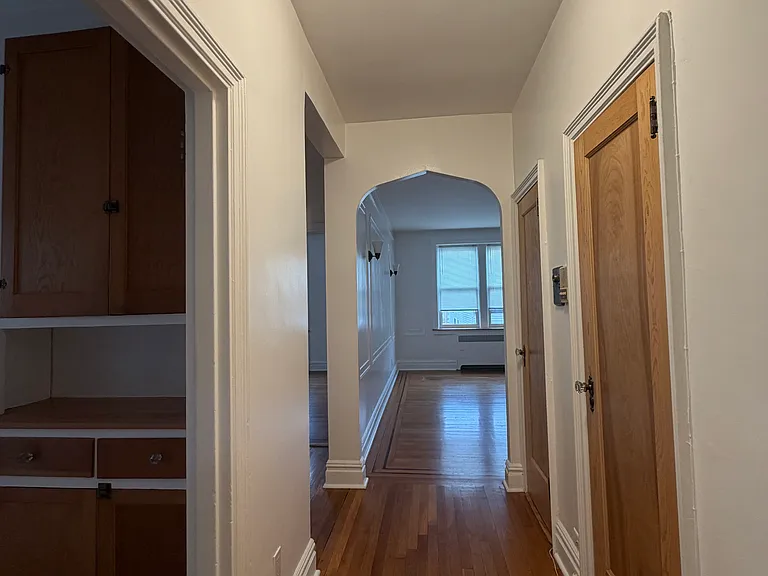 101 Tonnelle Ave #5 — Photo 5