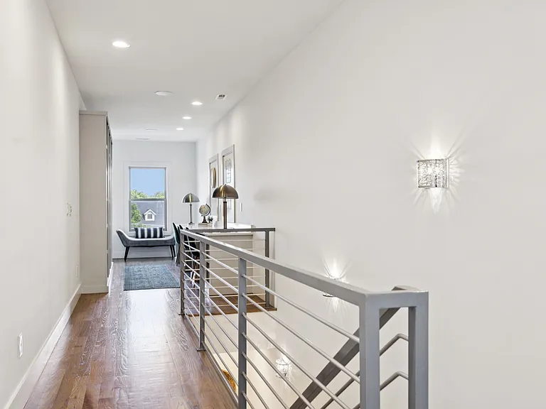 3117 Belwood St — Photo 30