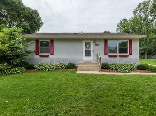 2038 44th St NW, Rochester, MN 55901