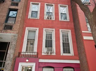 313 W 55th St, New York, NY 10019