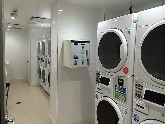 Rented by Bouklis Group | media 7