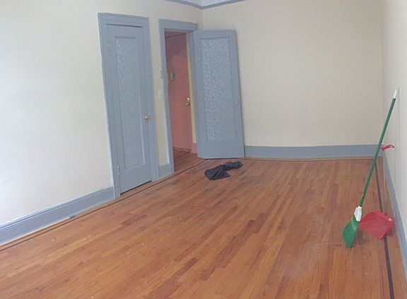4th image of 2970 Ocean Ave #A19