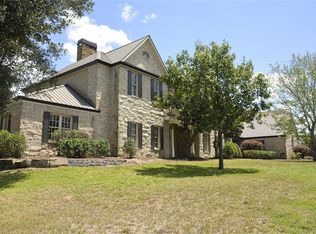 1040 Yaupon Creek Estates Dr, Columbus, TX 78934