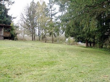 2nd image of 28730 NE Wilsonville Rd