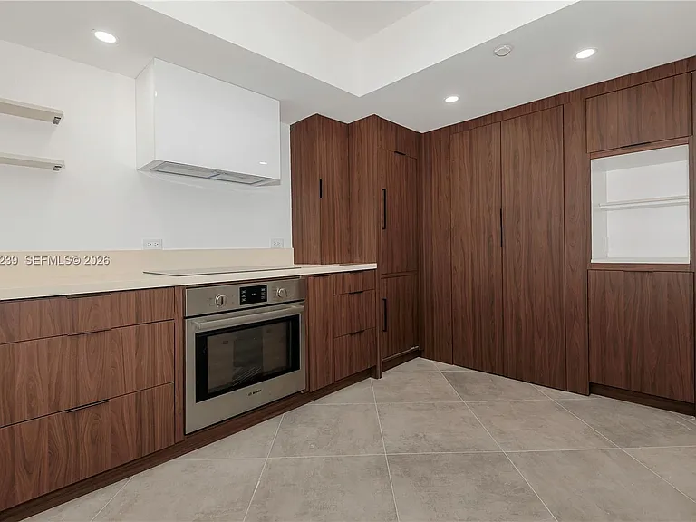 8855 Collins Ave #6E — Photo 12