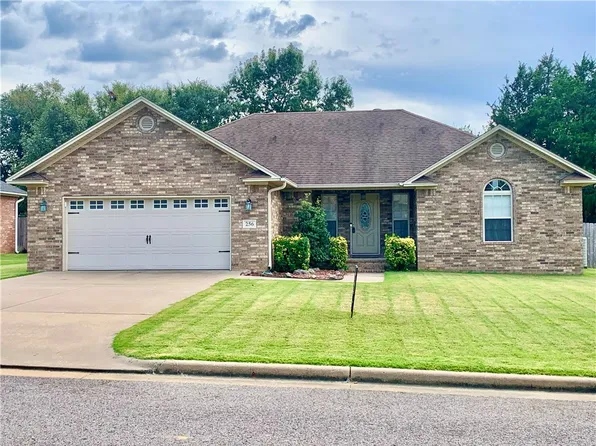 256 Sagewood Ln, Russellville, AR 72802