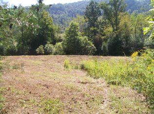8456 Mertie Rd, Millers Creek, NC 28651
