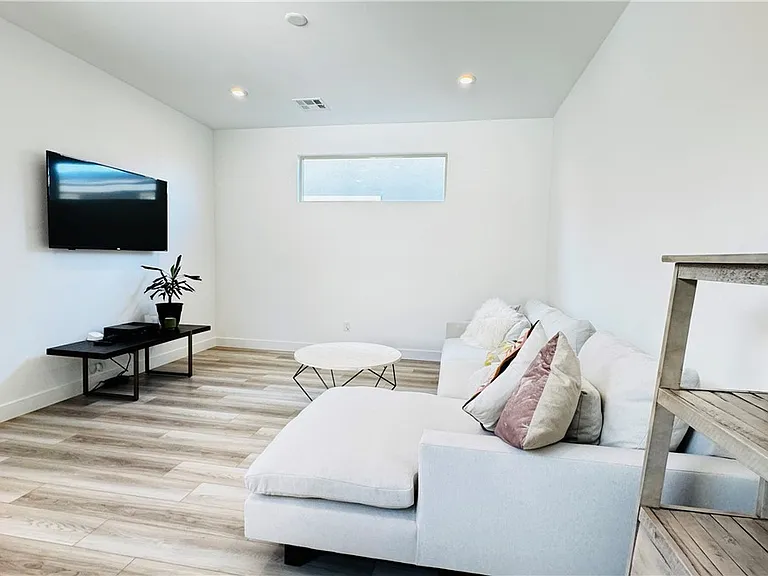 9836 Starlight Ridge Ave — Photo 29