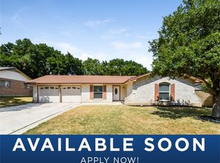 6527 Hoofs Ln, San Antonio, TX 78240