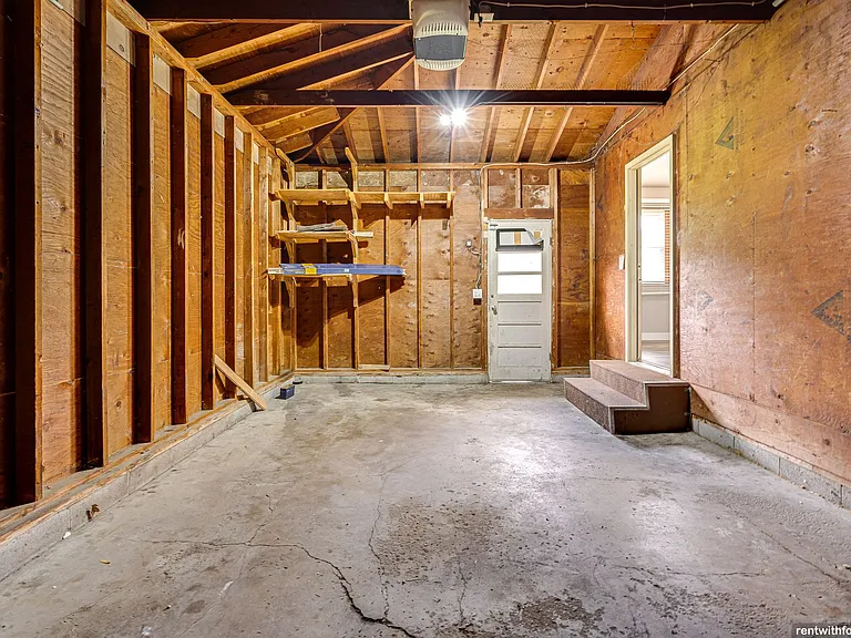 1500 W. Pershing St, Appleton — Photo 12