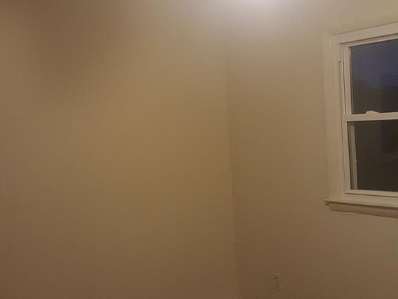 4th image of 18 Housman Ct #2