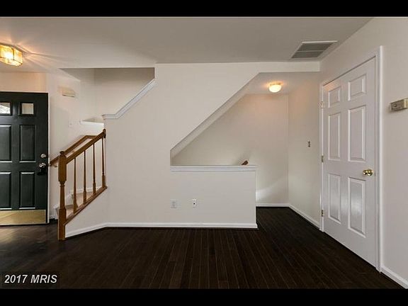 4th image of 12977 Abner Ave