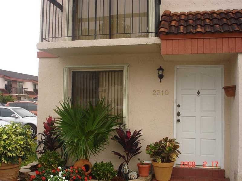 1st image of 1811 SW 107th Ave APT 2310