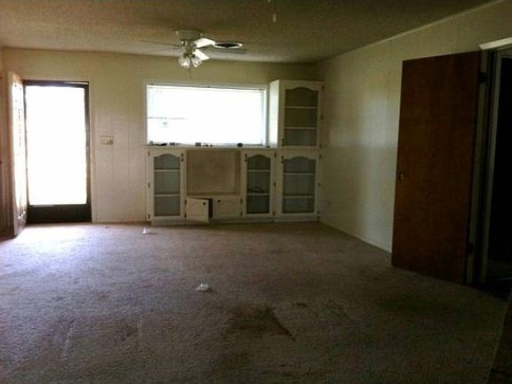 Living Room w/ Built-in