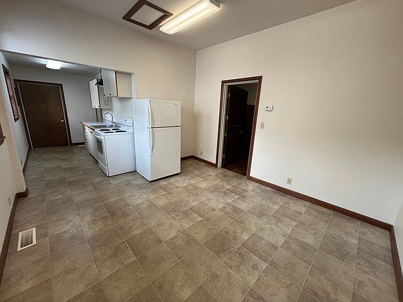 5th image of 37 Elliott St