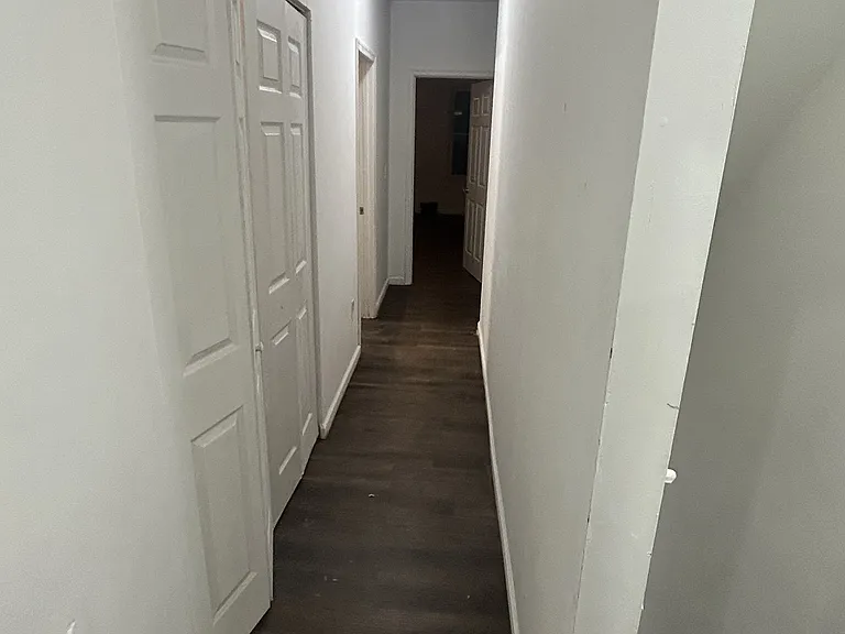 1433 Derry St — Photo 13