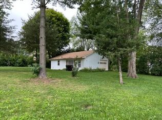 N1282 Maple Rd, Genoa City, WI 53128