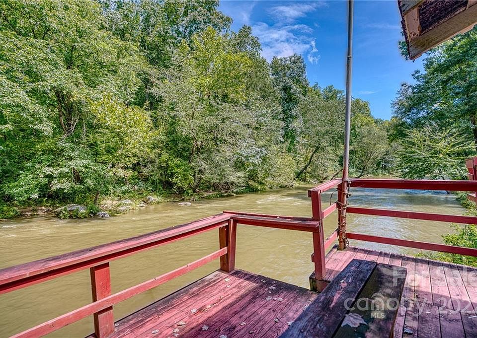 2863 Green River Cove Rd, Saluda, NC 28773 Zillow