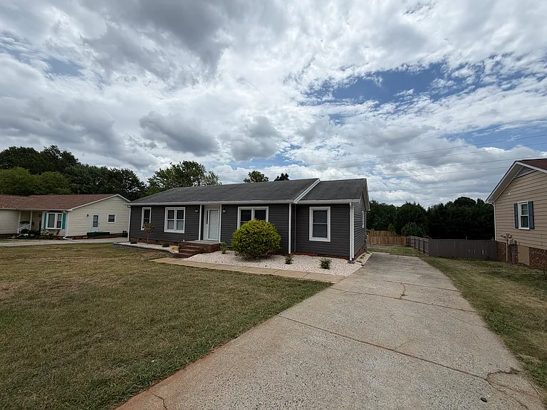 5701 Wildberry Dr — Photo 2