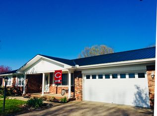 40 Willow Dell Dr, Ewing, KY 41039