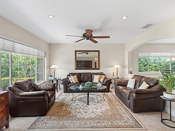 2nd image of 10520 NW 43rd Court