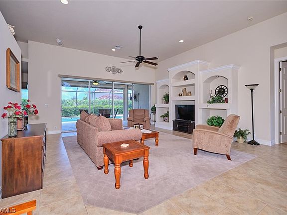4th image of 2847 SW 49th Ter