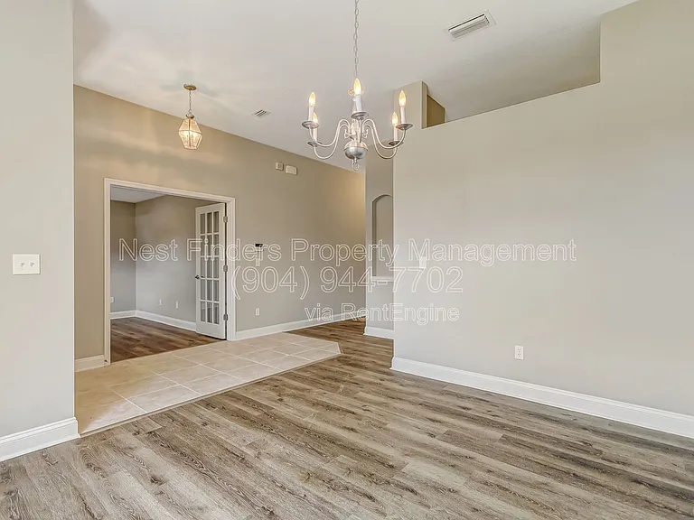 2436 Bonnie Lakes Dr — Photo 11