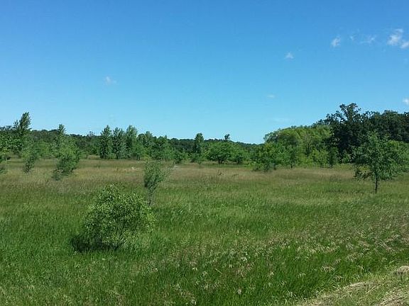 3rd image of 7960 County Road 42 NE